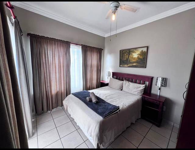 3 BEDROOM APARTMENT FOR SALE IN UVONGO BEACH